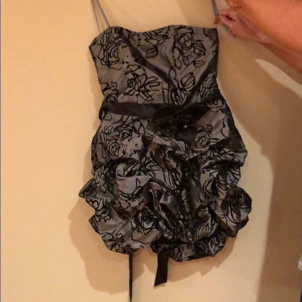 Gray and black strapless dress